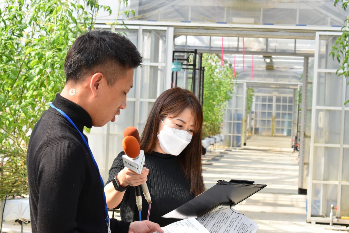 JA福井県みはま支店の営農指導員　竹森さんが販売・流通面でのサポートの現状を説明‼